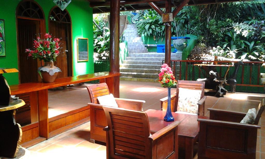 Jungle Villa Manuel Antonio Exterior photo